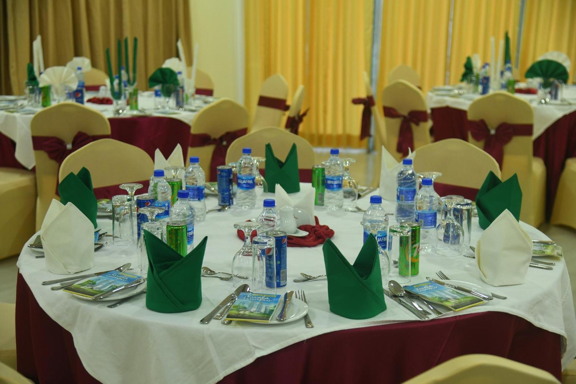 Hotel Crystal Rose - Sylhet Exterior photo